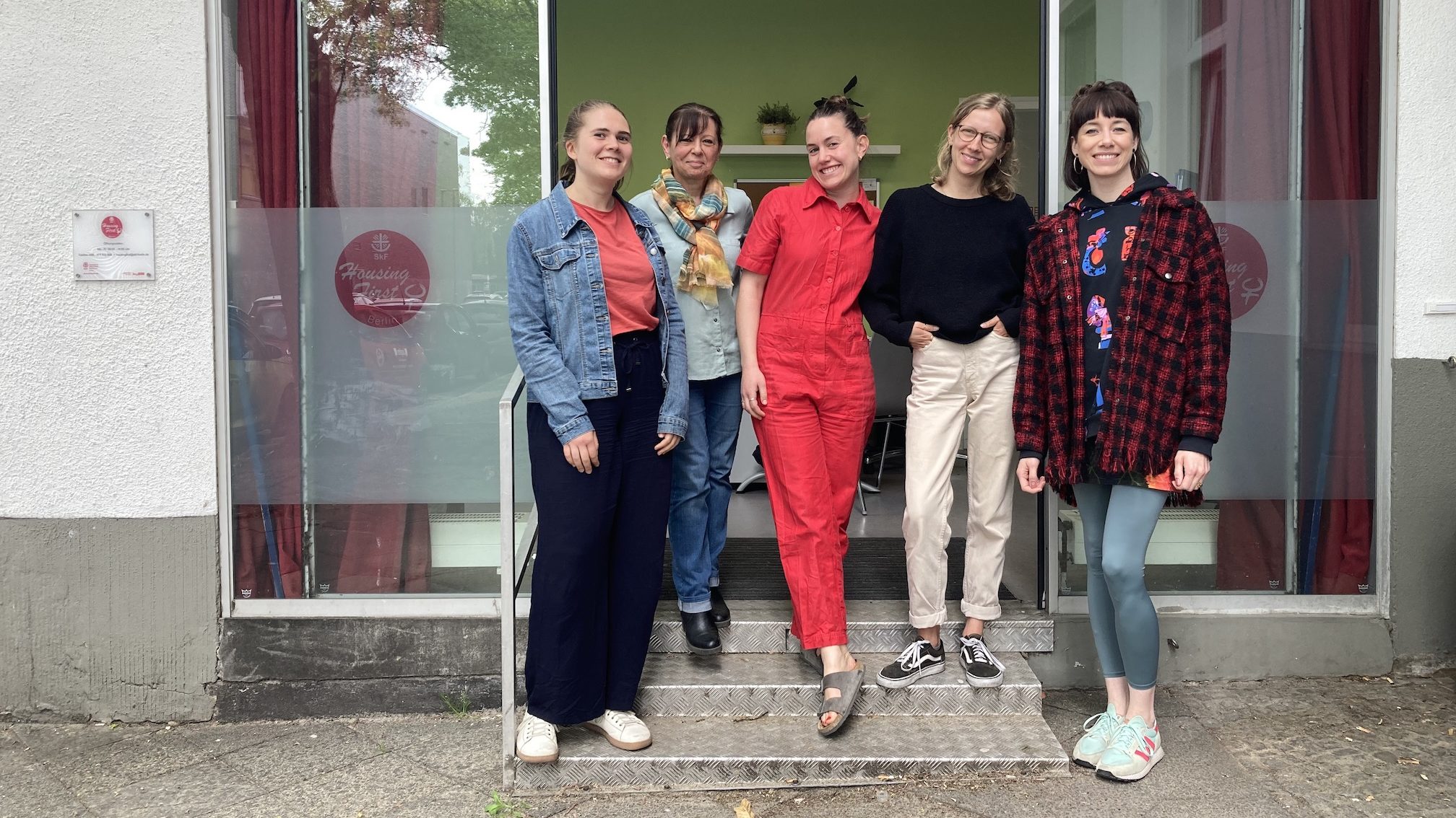 The Housing First for Women Berlin Team