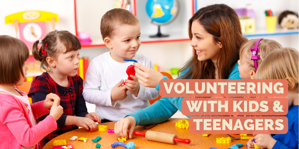 Cover picture: Volunteering with kids & teenagers